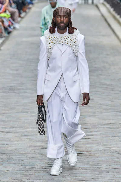 Look 55
